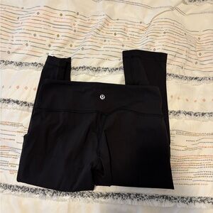 Lululemon 23” crop legging